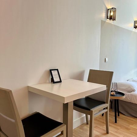 Appartement Chloe Du Lac Montferrat  Esterno foto
