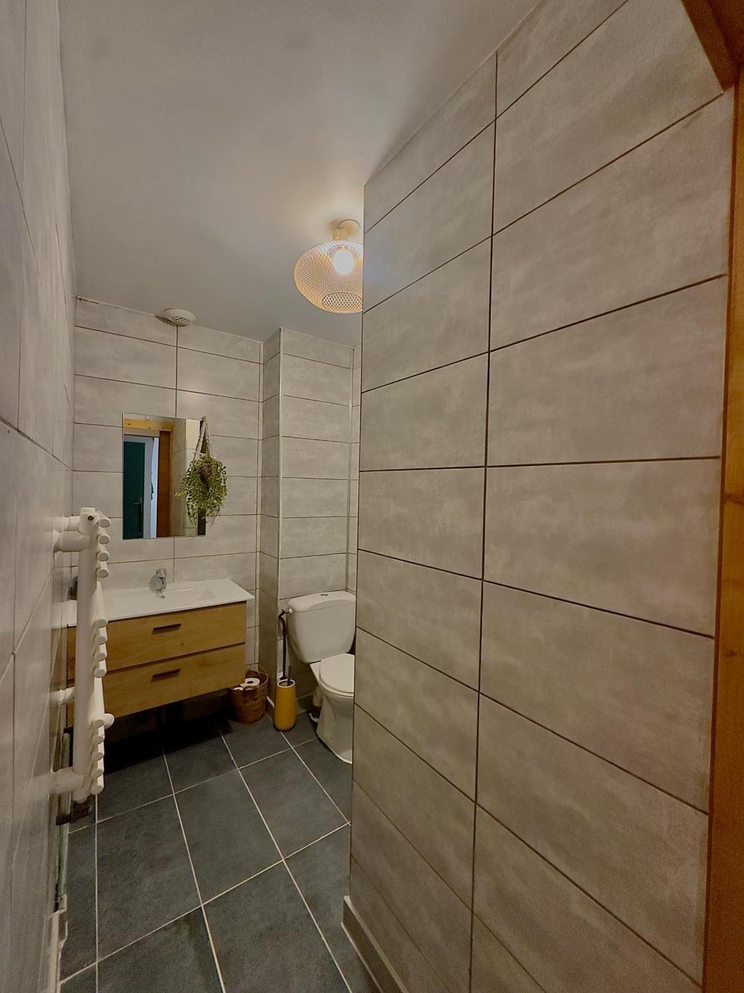 Appartement Chloe Du Lac Montferrat  Esterno foto