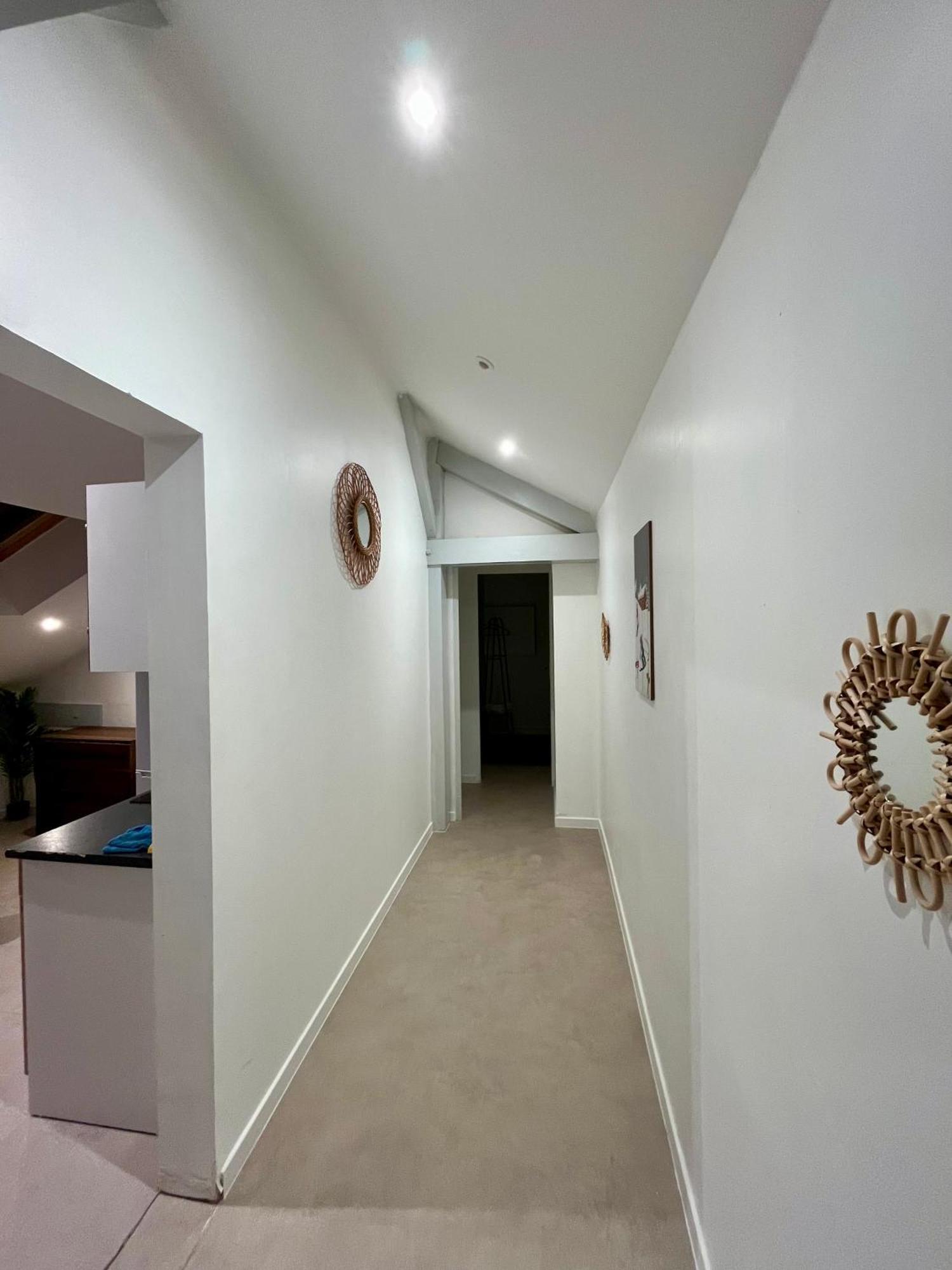 Appartement Chloe Du Lac Montferrat  Esterno foto